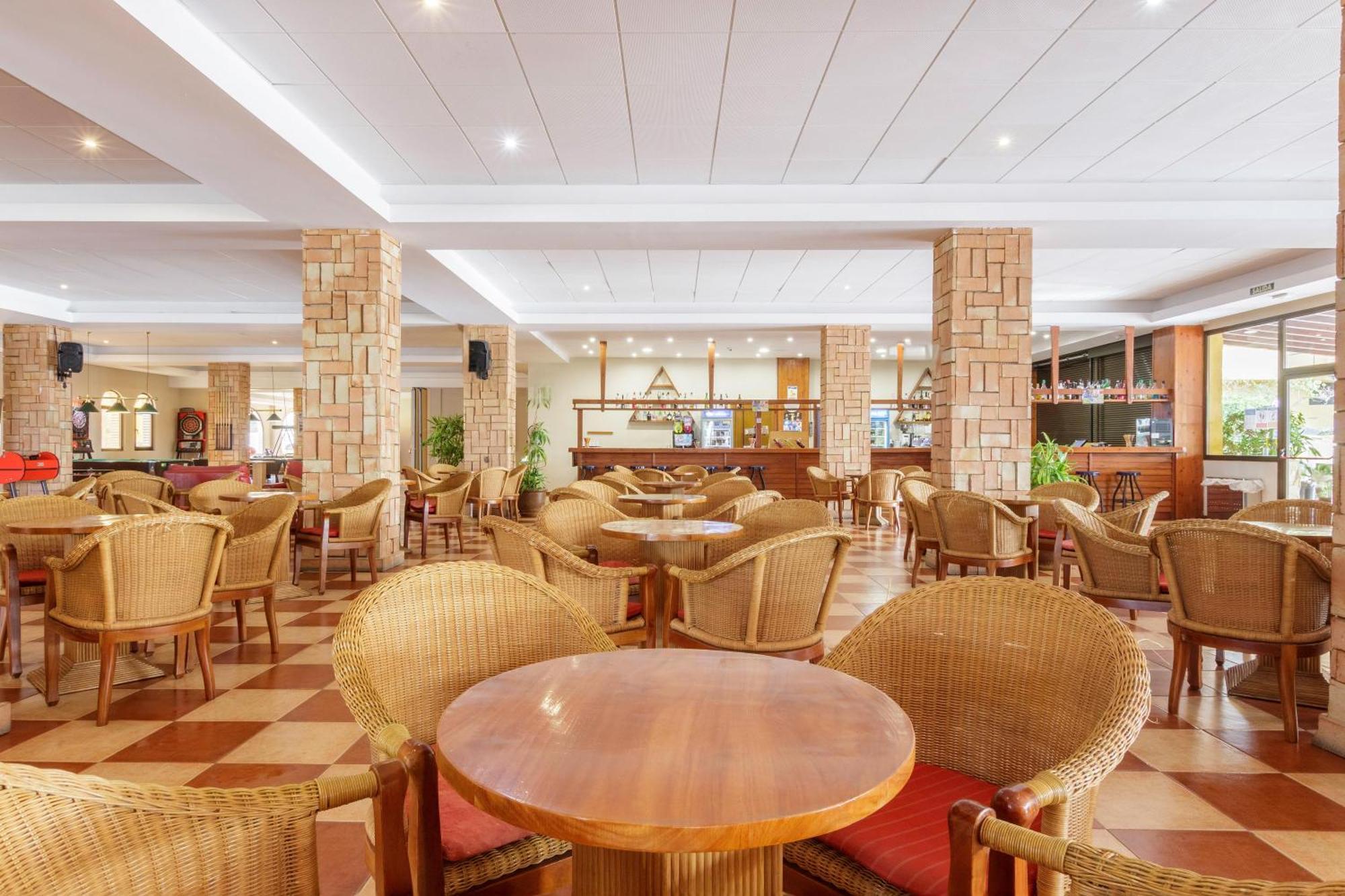 Hotel Best Alcazar Ла-Эррадура Экстерьер фото