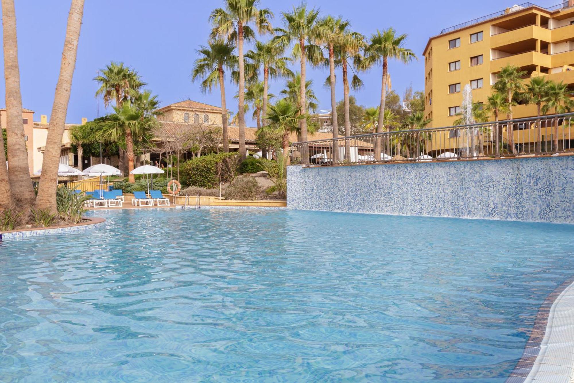 Hotel Best Alcazar Ла-Эррадура Экстерьер фото