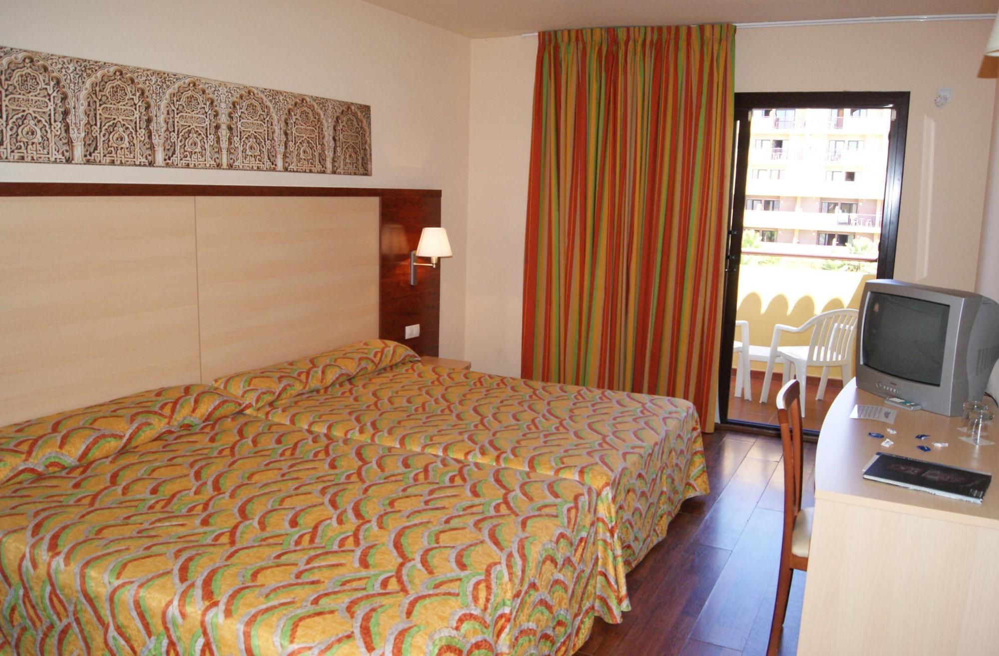 Hotel Best Alcazar Ла-Эррадура Экстерьер фото