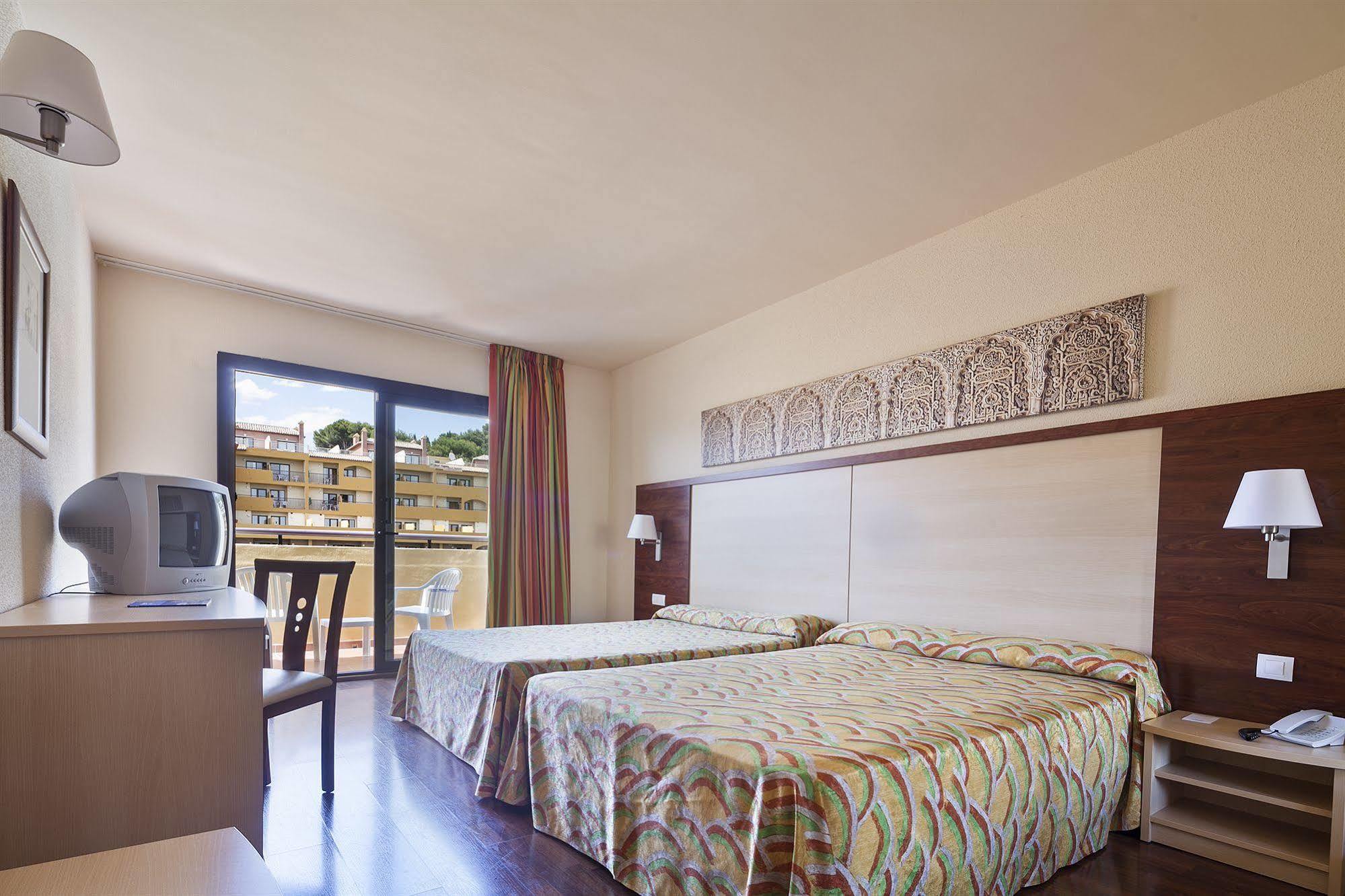 Hotel Best Alcazar Ла-Эррадура Экстерьер фото